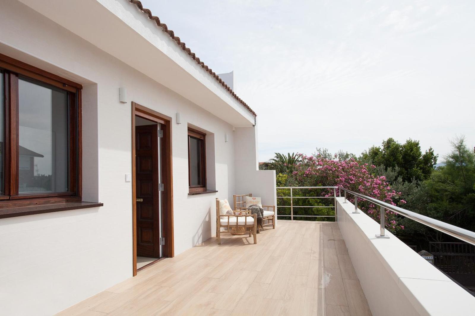 Tu Refugio Junto Al Mar Te Espera Disfruta Final Europa League Appartement Barrika Buitenkant foto