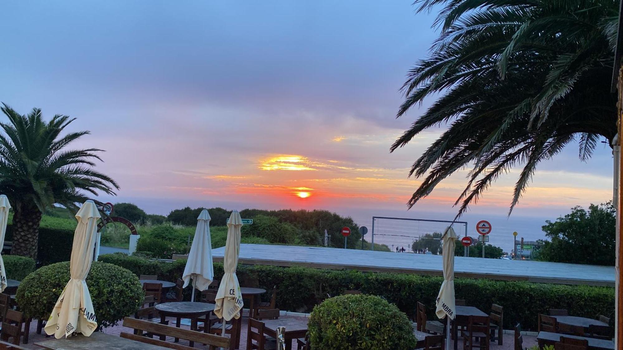 Tu Refugio Junto Al Mar Te Espera Disfruta Final Europa League Appartement Barrika Buitenkant foto