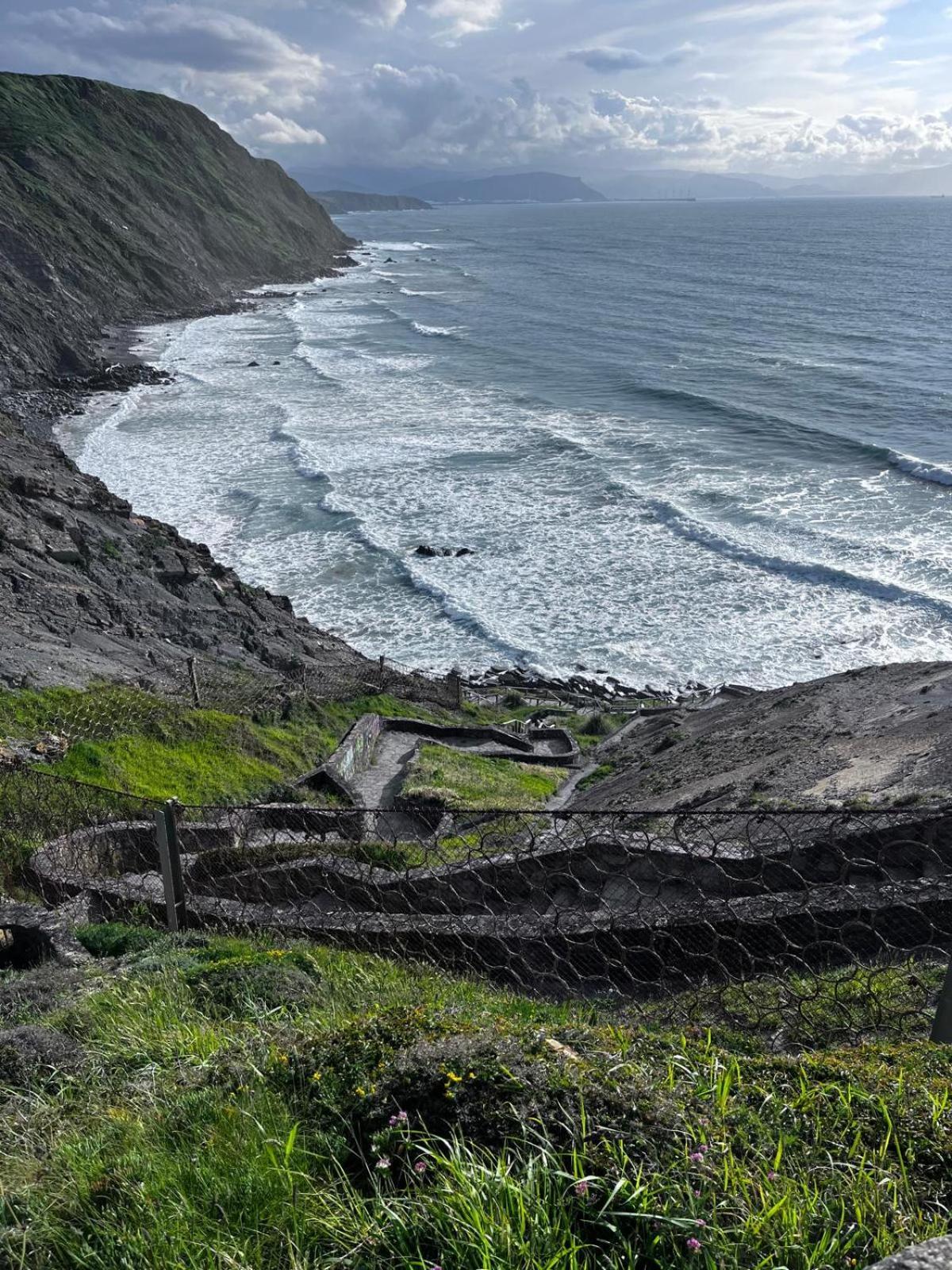 Tu Refugio Junto Al Mar Te Espera Disfruta Final Europa League Appartement Barrika Buitenkant foto